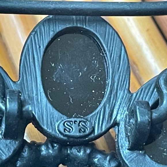 FANCY BELT BUCKLE BLACK METAL FACETED CABOCHONS W/ BLACK RHINESTONES CENTER HUGE - Picture 2 of 4